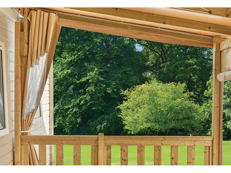 Toile de côté PVC Clairval profondeur 2,60 m coloris Café avec système coulissant : ouvert totalement