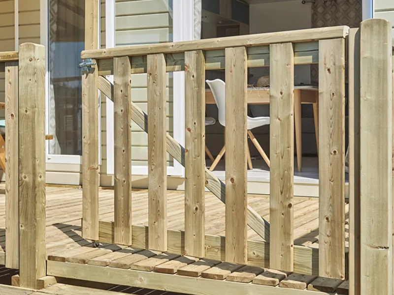 option portillon 1 battant modèle estival pour terrasse bois gamme résidentielle clairval