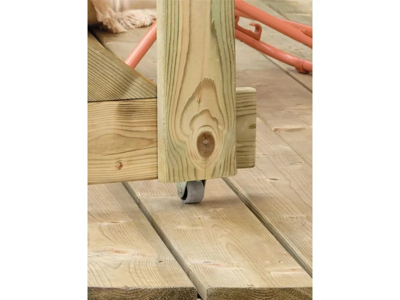 Vue du système de fermeture sur roulette et de butée du portillon un battant, option pour terrasses Clairval